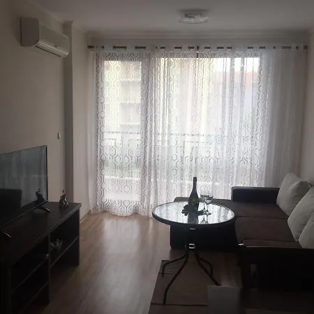 60 Apartment
